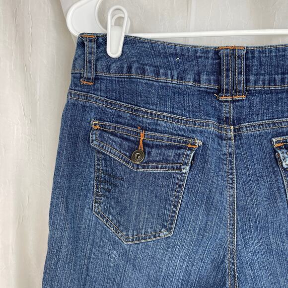 🌞 VTG Y2K St. John’s Bay Denim Bermuda Shorts Blue Jeans Capri Size 8P Petite - Picture 10 of 16